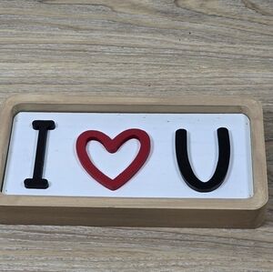 I Love You Wooden Sign Distressed 4x8 Nwt